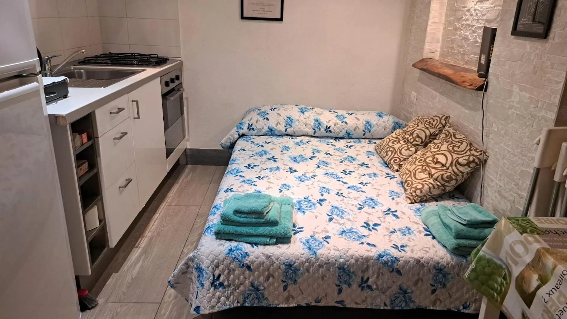 Toledo 27, A Due Passi Da Piazza Del Plebiscito Apartment Naples