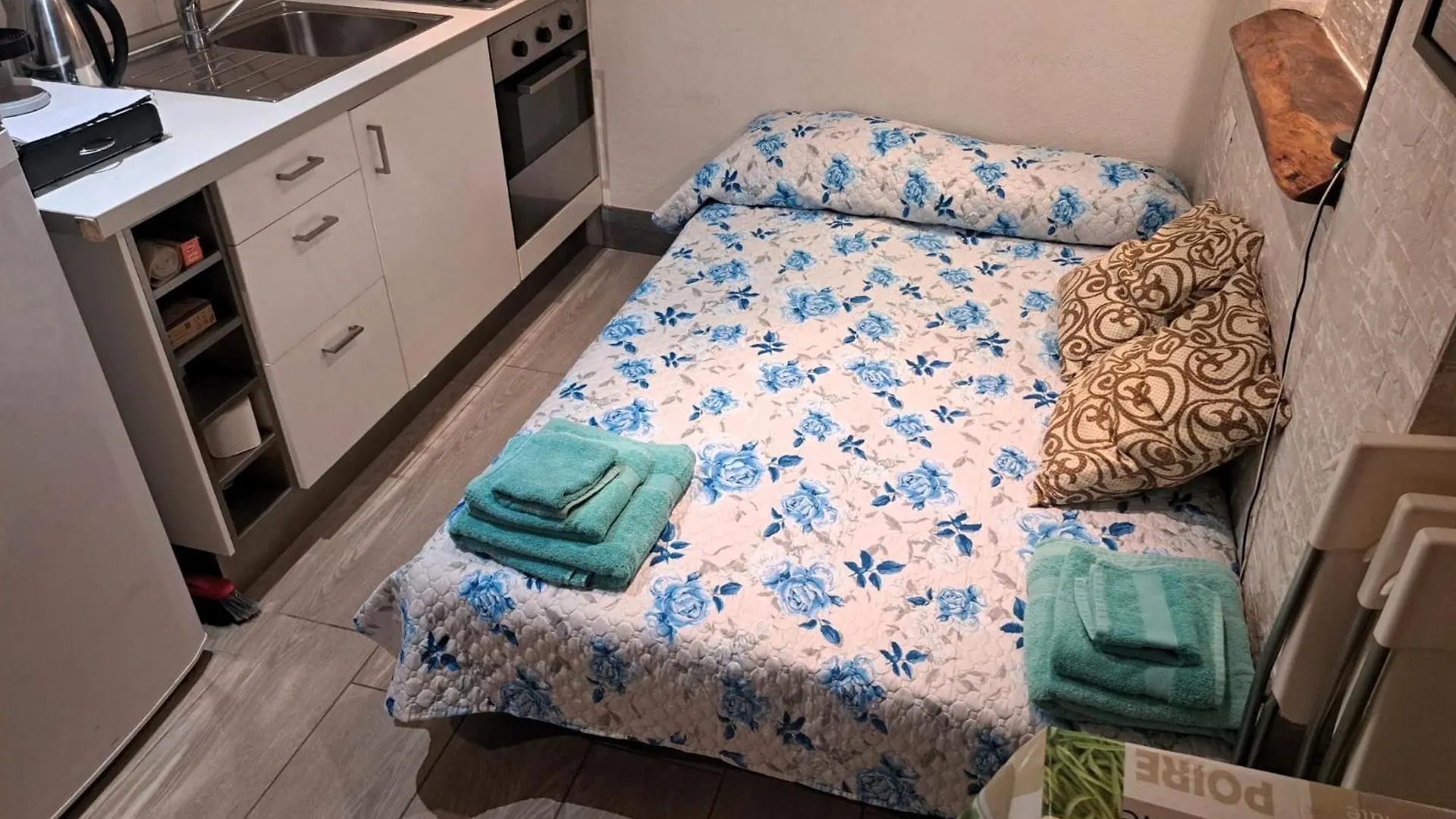 Toledo 27, A Due Passi Da Piazza Del Plebiscito Apartment Naples