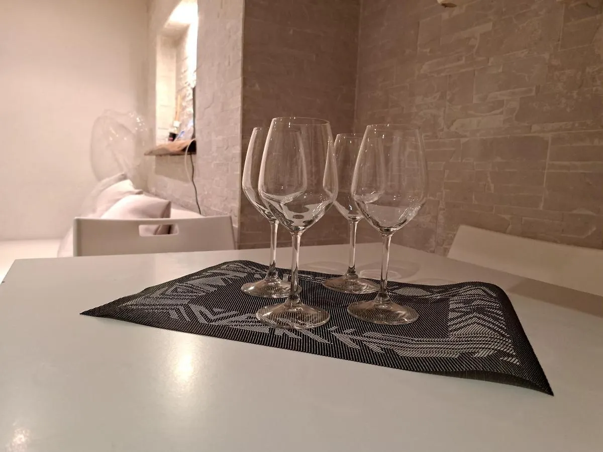 Toledo 27, A Due Passi Da Piazza Del Plebiscito Apartment Naples