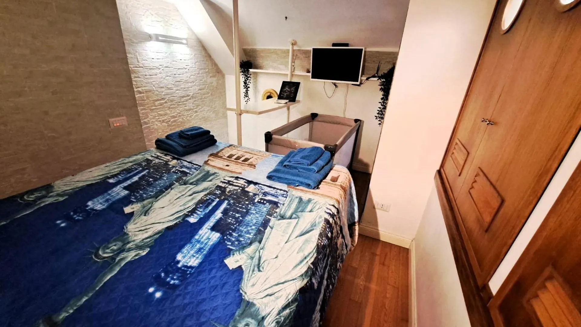 Toledo 27, A Due Passi Da Piazza Del Plebiscito Apartment Naples 0*,  Italy